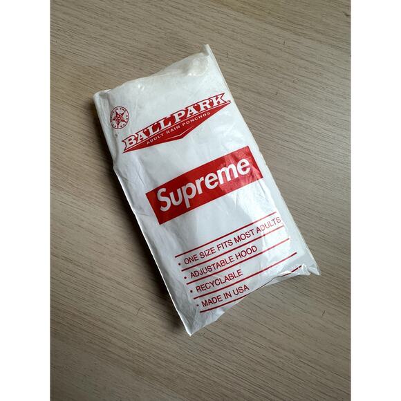 Supreme Ballpark Rain Poncho - NEW - Picture 1 of 2